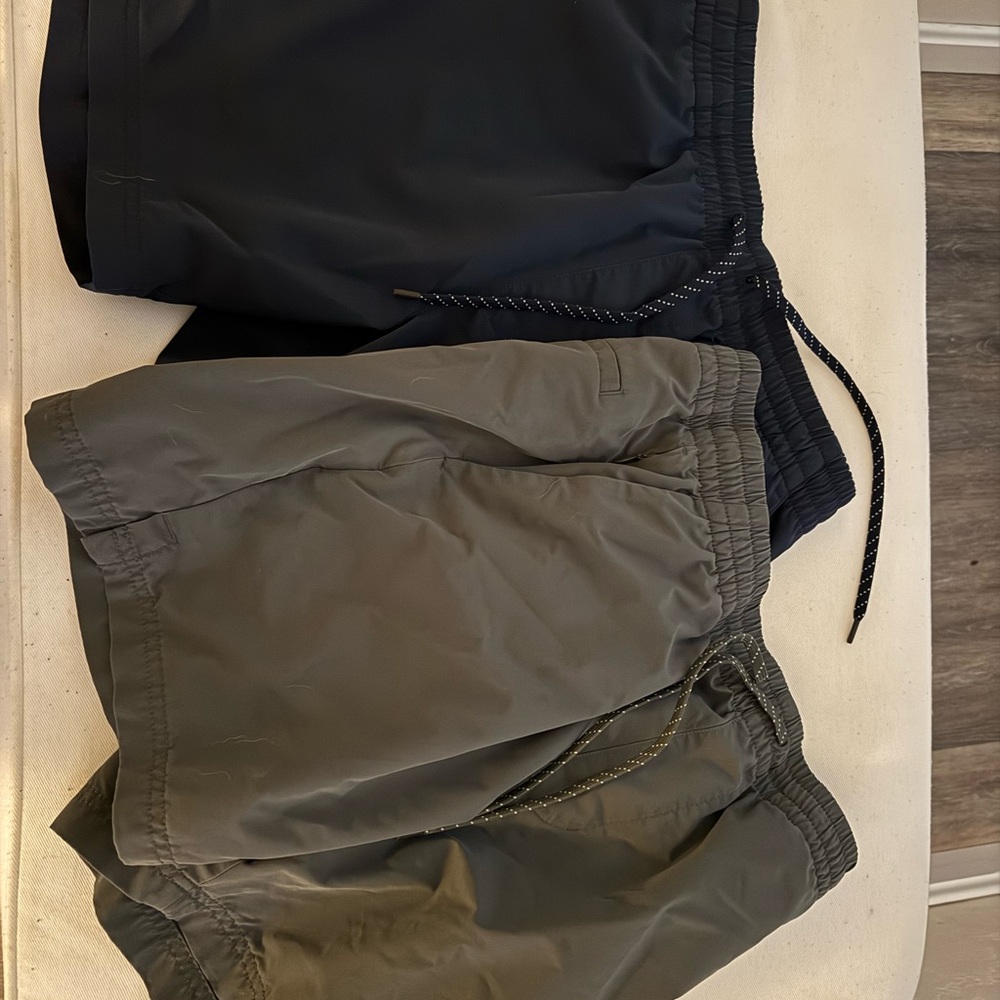 J. Crew Men's navy and gray Athletic Shorts